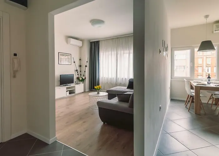 Apartman Point - Flexible Checkin&out *