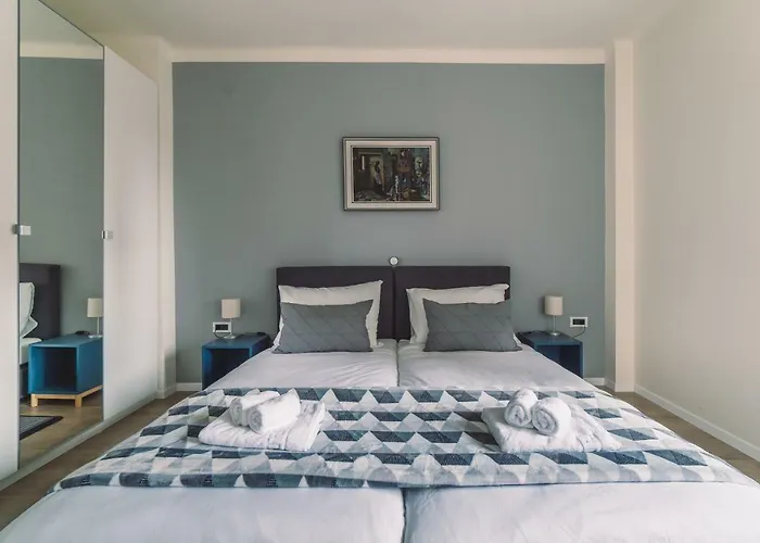 Point - Flexible Checkin&out